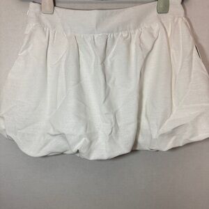 Elegant White Bubble Skirt